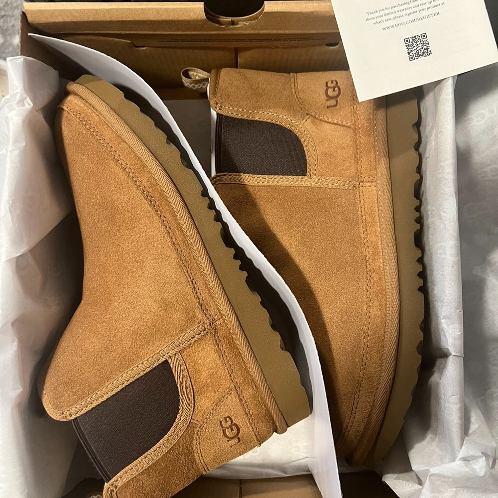 New condition Ugg boots